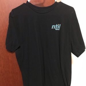 Now this is living t shirt size medium